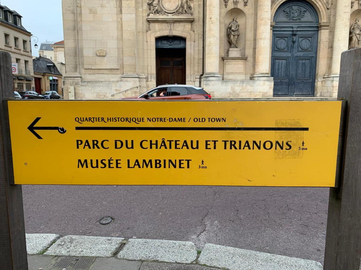 Appartement Versailles Quartier Notre Dame Au Pied Du Chateau Avec Parking 외부 사진