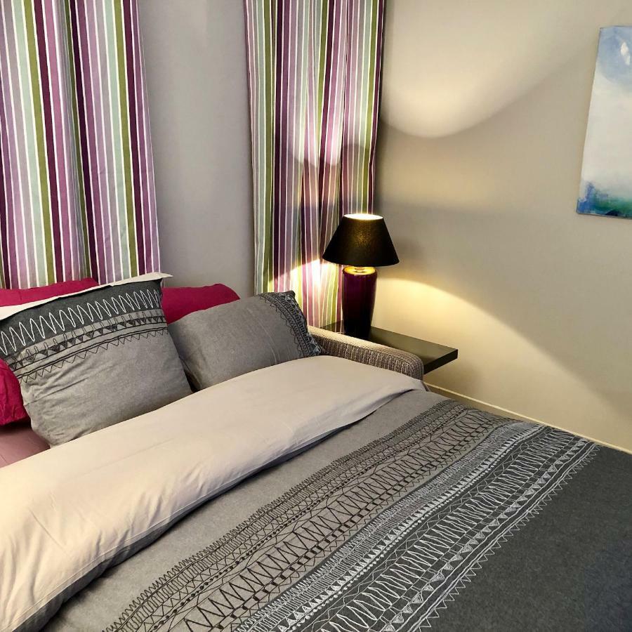Appartement Versailles Quartier Notre Dame Au Pied Du Chateau Avec Parking 외부 사진